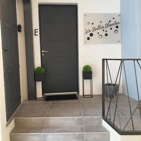 Les Bulles Blanches Lejlighed