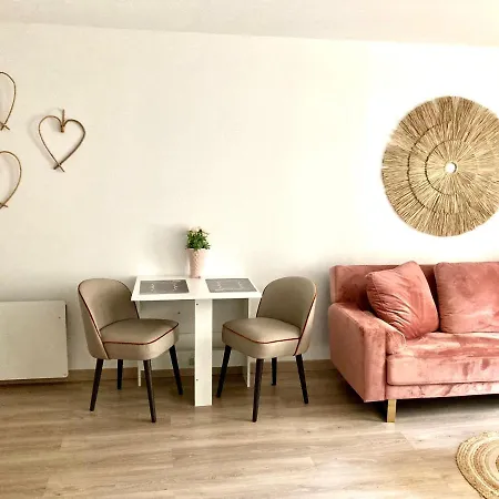 Les Bulles Blanches Apartmán Avize